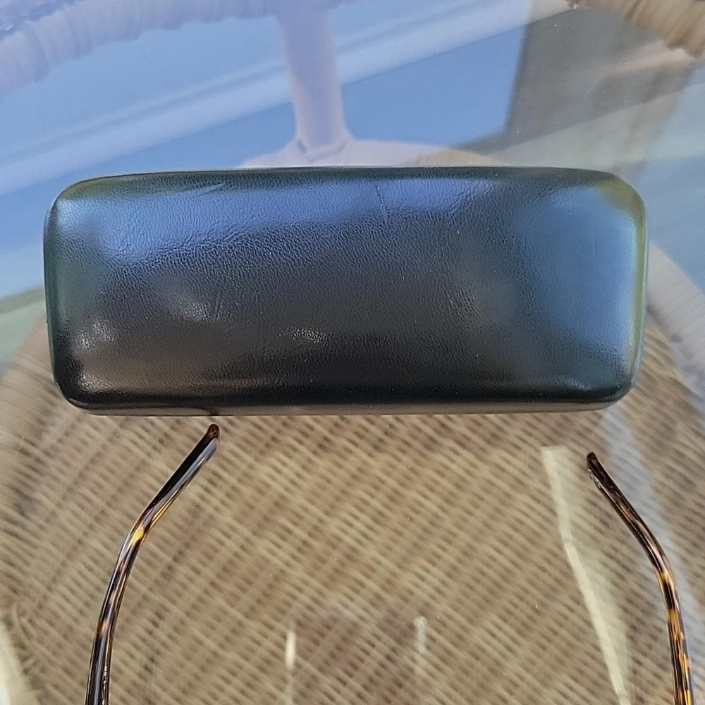 Womens tortoise rectangular sunglass readers 1.5x magnification and case